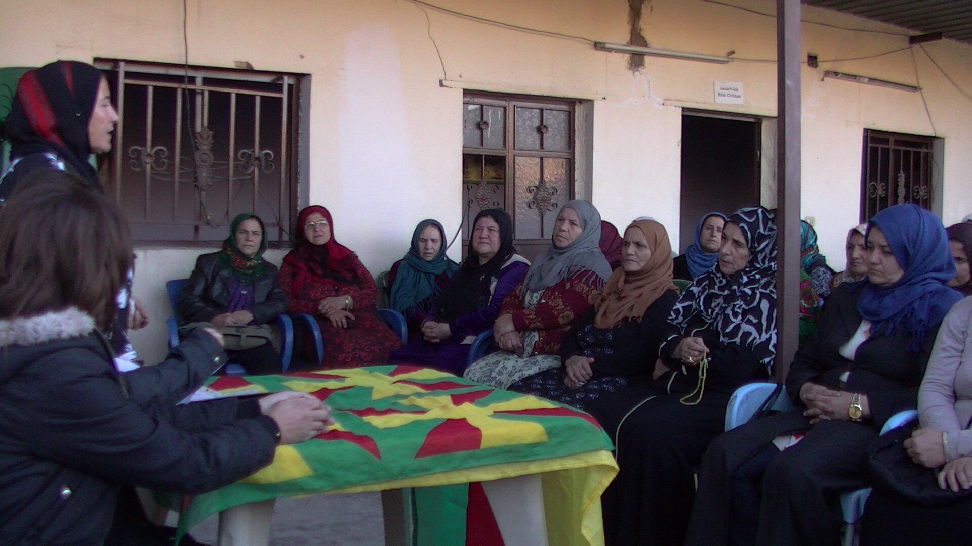 Centre for Women’s Economy, Rojava, Syria, women, feminism, jineologi, Qamishlo, cooperative, coops, agricultural cooperative